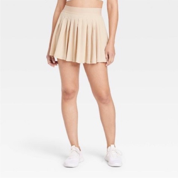 Vanilla Star Dresses & Skirts - Vanilla Star Cream Pleated Tennis Skort